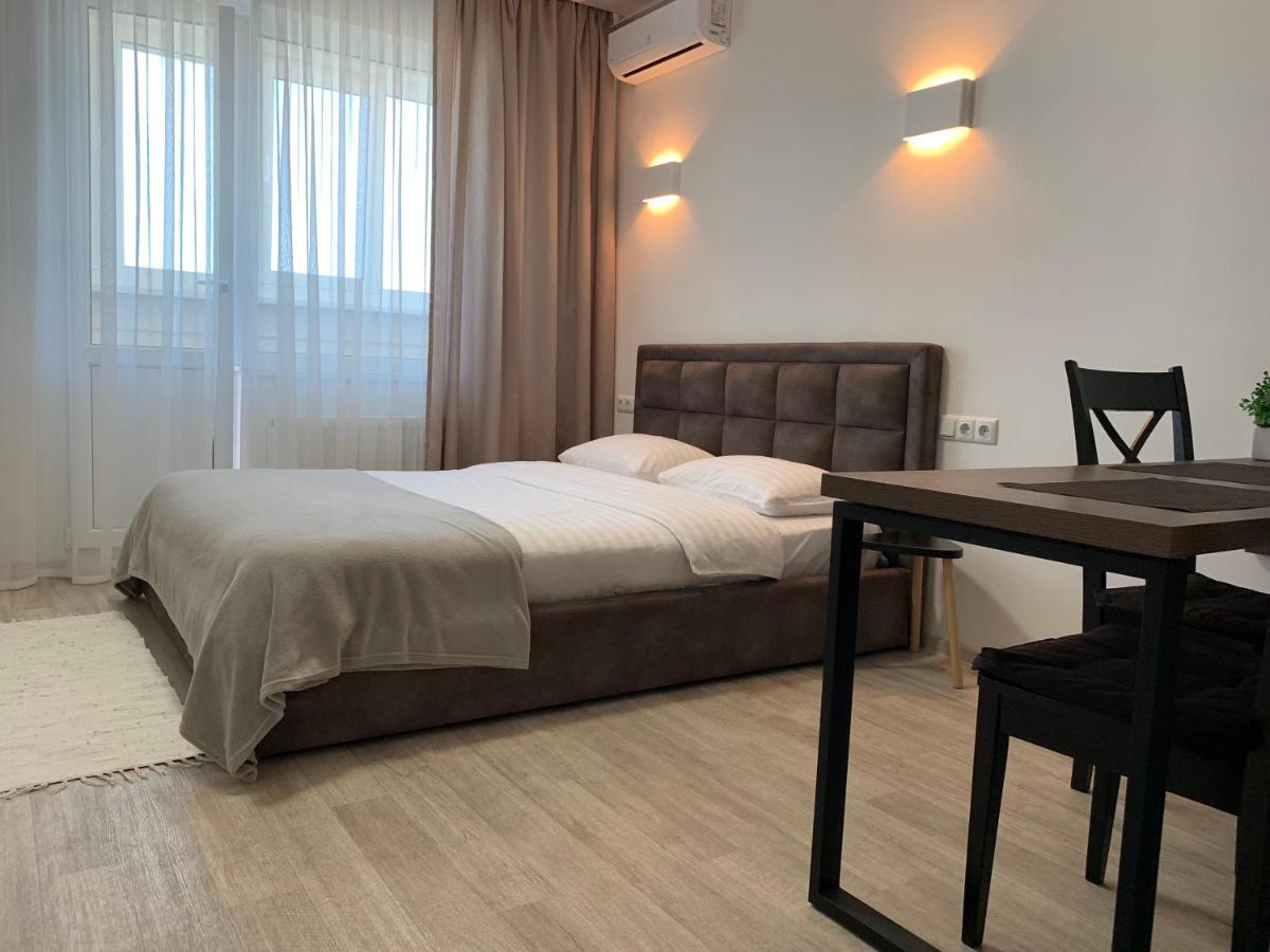 Святобор Lux Apartments Kiev Bagian luar foto